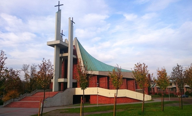 Piaśniki - Kościół pw. Najświętszego Serca Pana Jezusa
