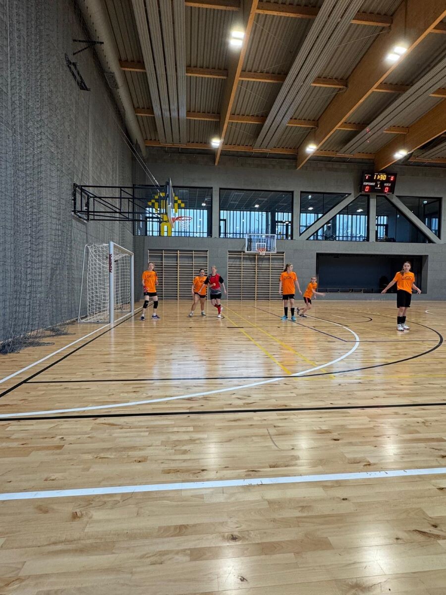 Sukces piłkarek SP nr 2 / fot. SP nr 2