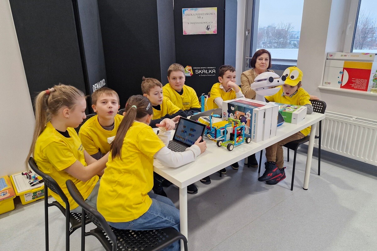 Debata o cyfryzacji / fot. FB Daniel Beger