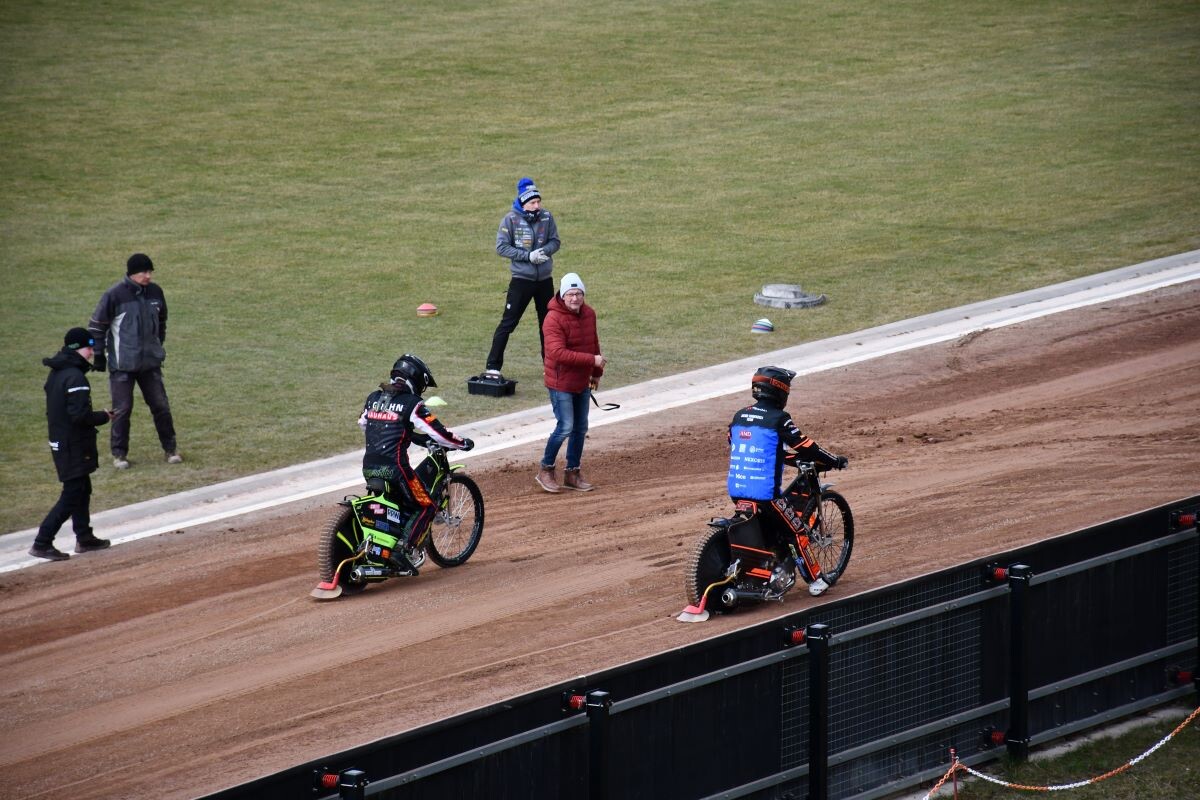 Szwedzka kadra narodowa na żużlu odbyła trening na Stadionie im. Pawła Waloszka!