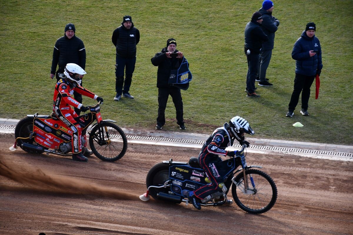 Szwedzka kadra narodowa na żużlu odbyła trening na Stadionie im. Pawła Waloszka!