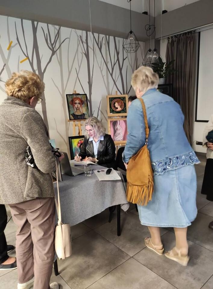 Spotkanie z Moniką Kassner w Świętochłowicach – historia Śląska z kobiecej perspektywy / fot. MBP Świętochłowice FB